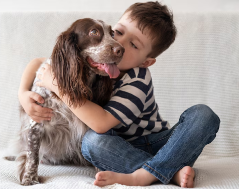 Descubre por qué una mascota puede ser el mejor compañero de tu hijo