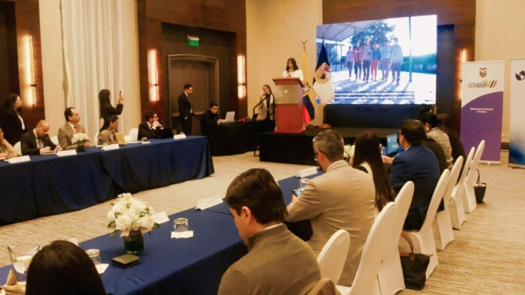 Ecuador avanza en la construcción de su Agenda de Crecimiento hacia el 2040 junto al Banco Interamericano de Desarrollo. (Ministerio de Finanzas).