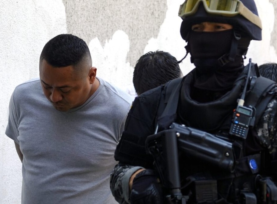 El Gobierno de Ecuador anunció que hay una recompensa de 1 millón de dólares para quien capture o dé de baja a Rolando Gómez Quinde, alias "Fede".