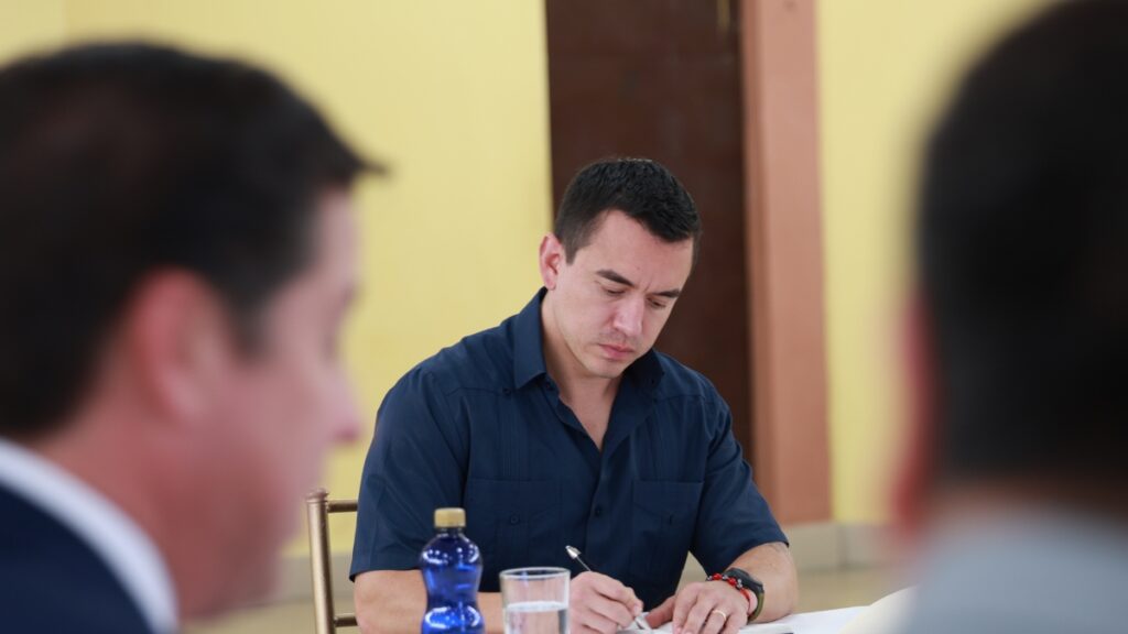 El Presidente Daniel Noboa entregará créditos en Manabí y avalará el ingreso de docentes este martes 17 de junio. (Presidencia).
