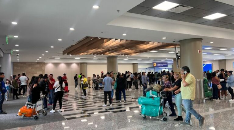 El aeropuerto Mariscal Sucre inaugura espacio para mejorar arribo de pasajeros del extranjero