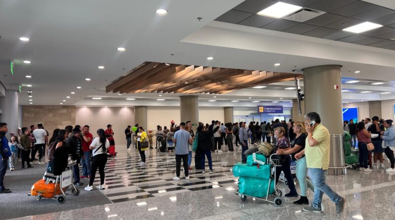El aeropuerto Mariscal Sucre inaugura espacio para mejorar arribo de pasajeros del extranjero