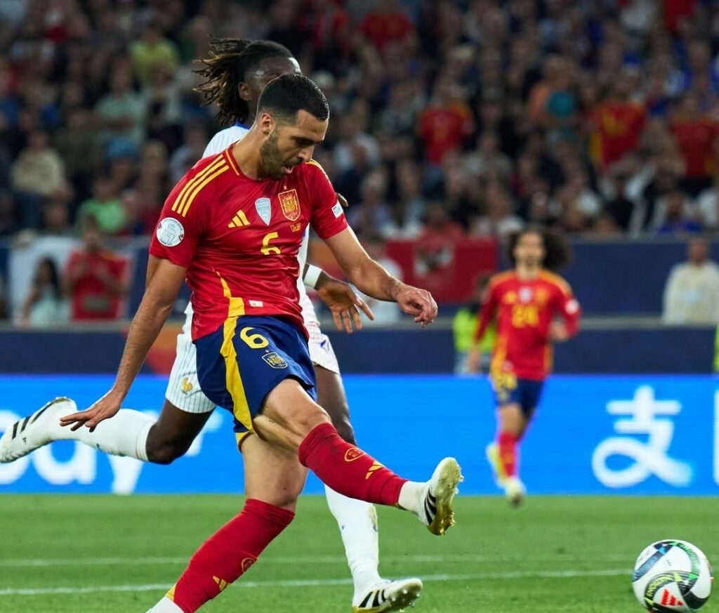 España vence con sufrimiento a Francia y accede a final de la Liga de Naciones