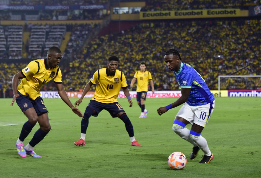 Esto necesita Ecuador para lograr, al menos, el repechaje al Mundial 2026 en esta fecha FIFA; el objetivo es clasificar directo