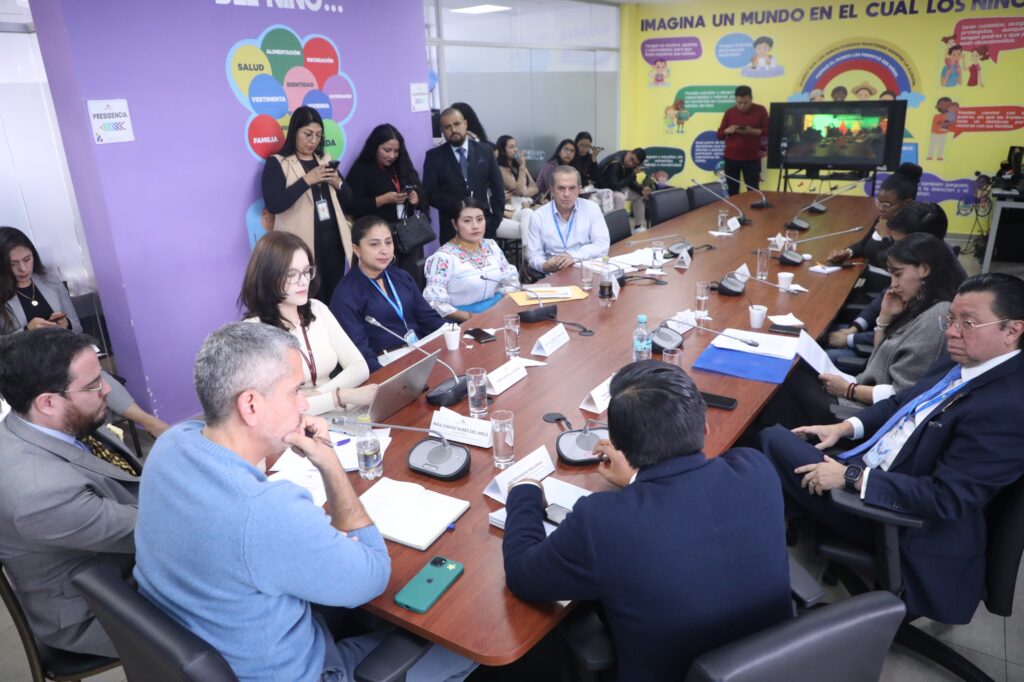 Expertos y académicos analizan reformas al Código de la Niñez y Adolescencia
