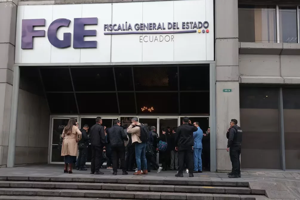 Exteriores de la Fiscalía General del Estado en Quito