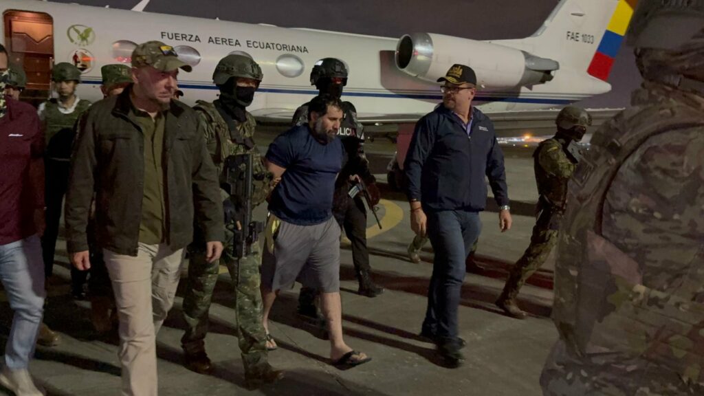 Adolfo Macías Villamar, alias 'Fito', líder de Los Choneros, fue recapturado este miércoles tras permanecer prófugo durante 535 días. (Foto: Policía Nacional).