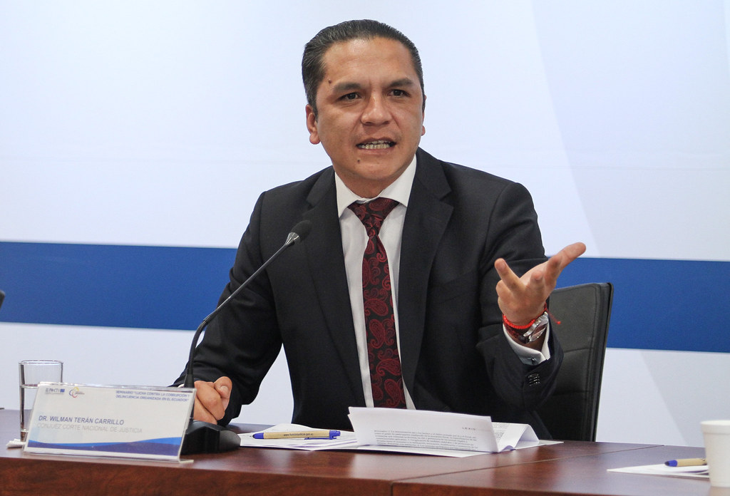Caso Vidrio Libre: Fiscalía indaga fallo que favoreció a Jorge Glas en 2022.