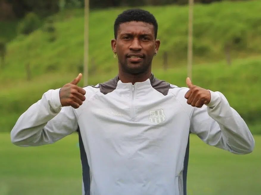 El mediocampista Kevin Arroyo no será refuerzo de Emelec para la segunda etapa de la LigaPro.