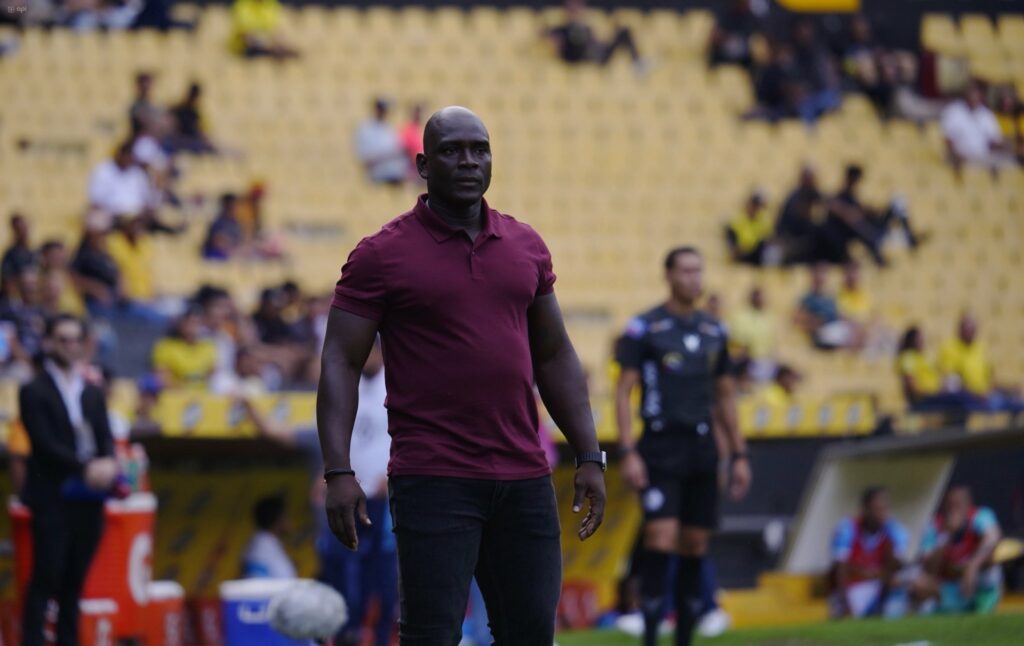 Segundo Alejandro Castillo dirigirá el cotejo entre Liga de Quito vs. Barcelona.