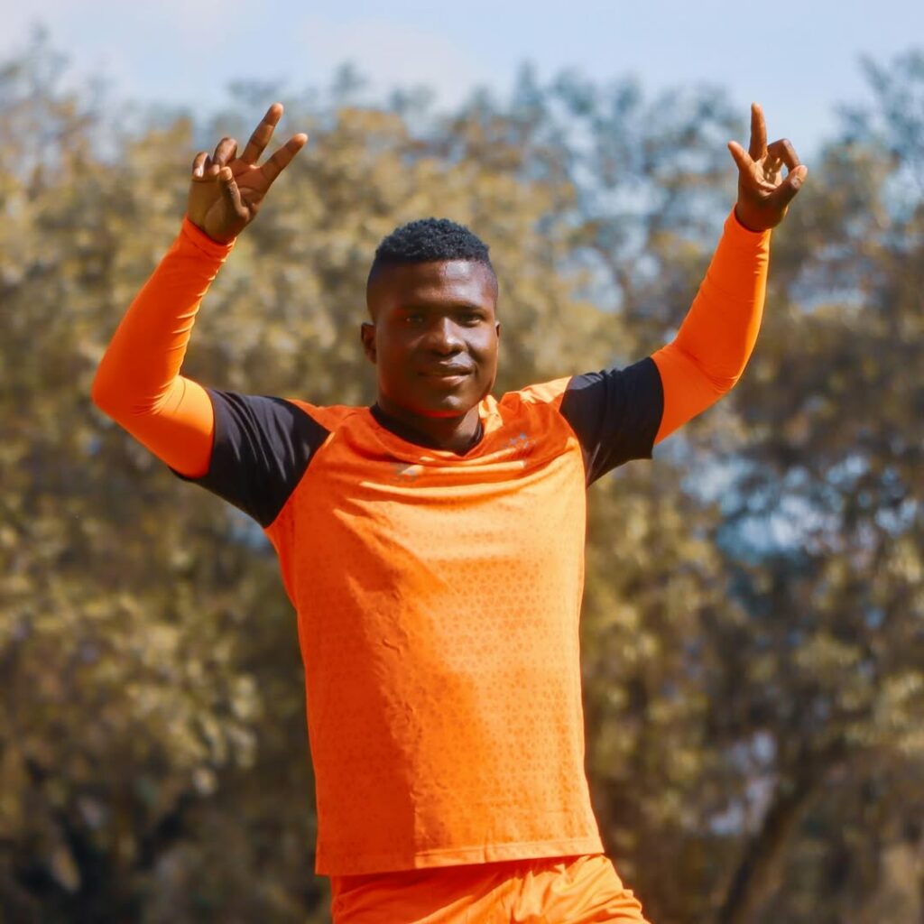 Jairón Charcopa deja Técnico Universitario para vincularse a Mushuc Runa.