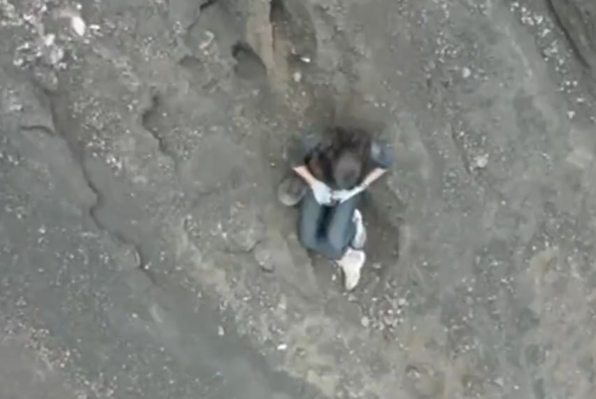 Juliana Marins, una turista brasileña de 26 años, permanece desaparecida desde el sábado tras caer por un acantilado.