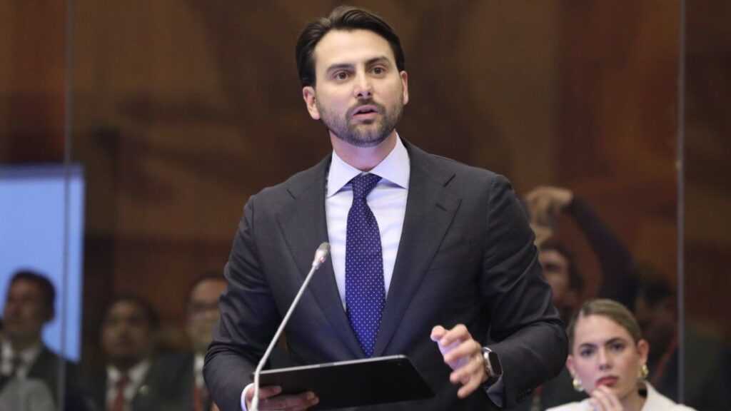 Ley de Integridad Pública: Niels Olsen recibe segunda apelación a la presidencia de la Asamblea Nacional durante segundo debate. (AN).