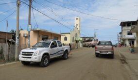Policía investiga denuncias por vacunas y tráfico de tierras en zonas rurales de Montecristi.
