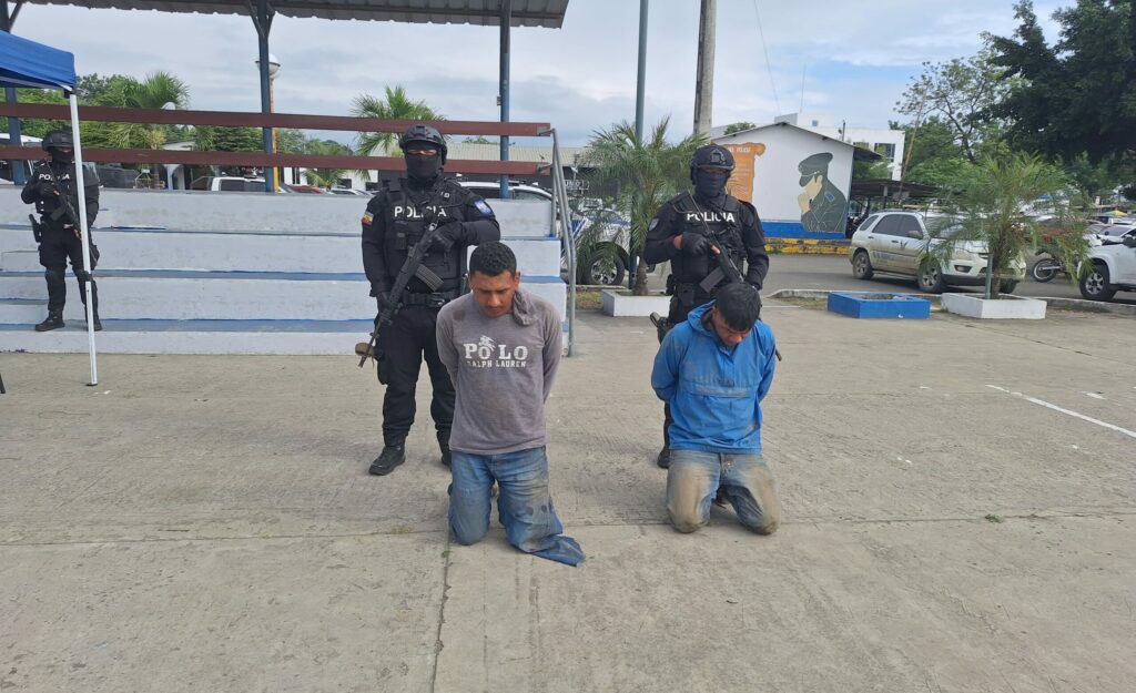 Los detenidos fueron presentados durante una rueda de prensa de la Policía Nacional, antes de ser puestos a órdenes judiciales.
