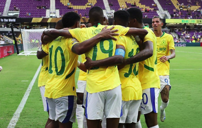 Mamelodi Sundowns vs Borussia Dortmund.