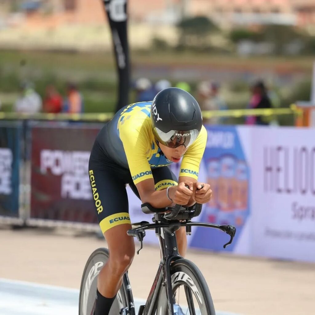 Mateo Ramírez inicia su carrera en Europa con UAE Team Emirates