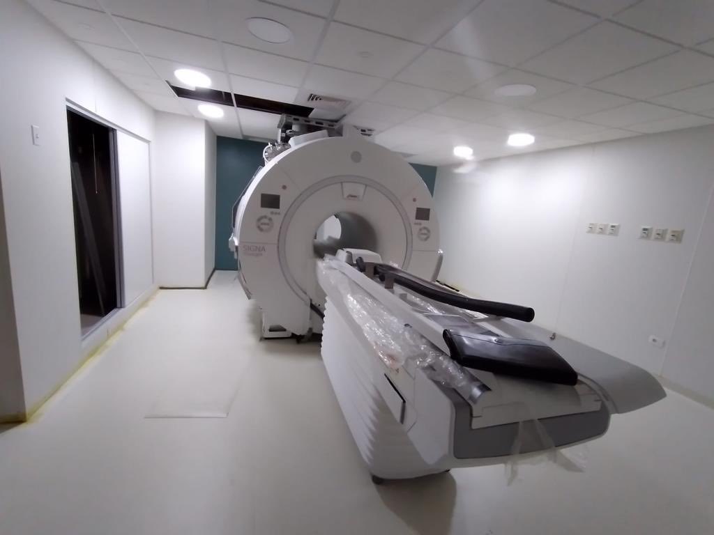 Modernización en salud: nuevo resonador magnético para Hospital de Especialidades de Portoviejo