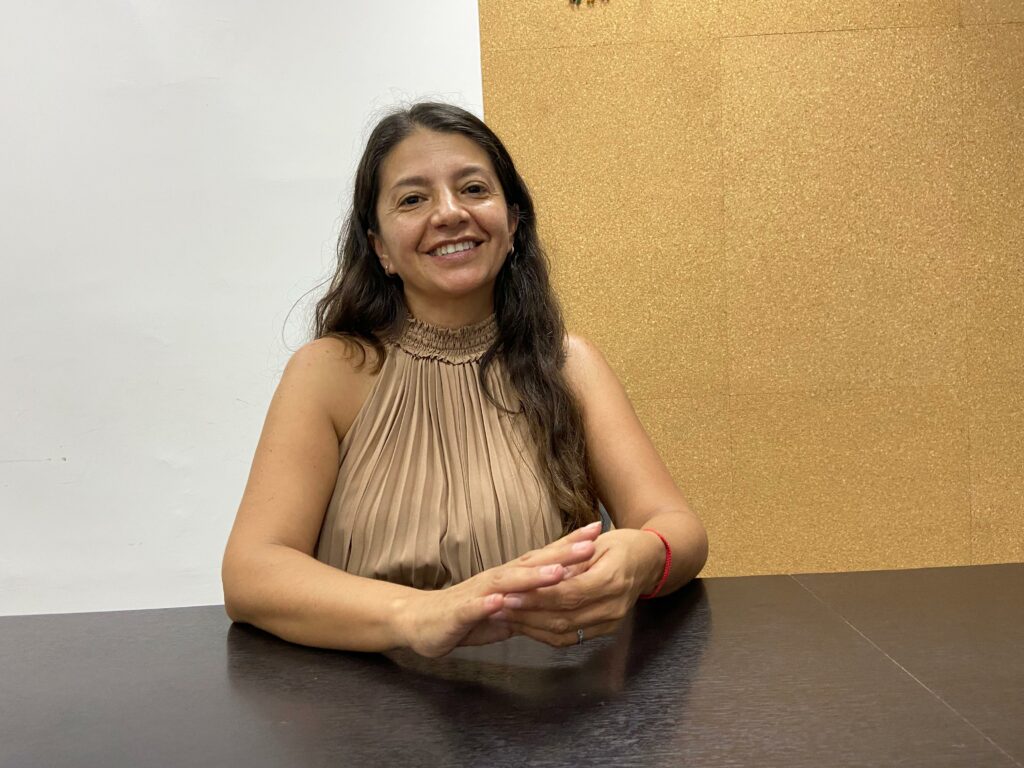 Monica Pesantez tiene 19 años de experiencia en solución de procesos judiciales relacionados con la contratación estatal.