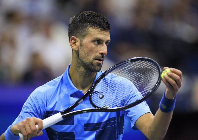 Novak Djokovic y Alexander Zverev se citan en cuartos en París