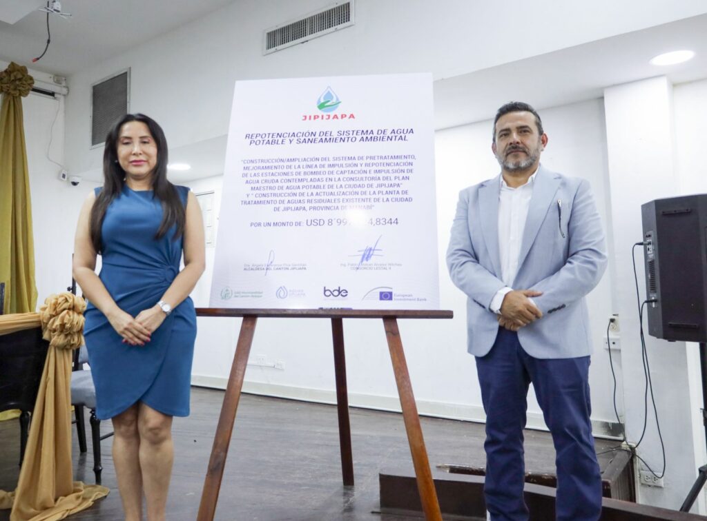 Municipio de Jipijapa firma contrato para modernizar sistema de agua y planta de aguas residuales