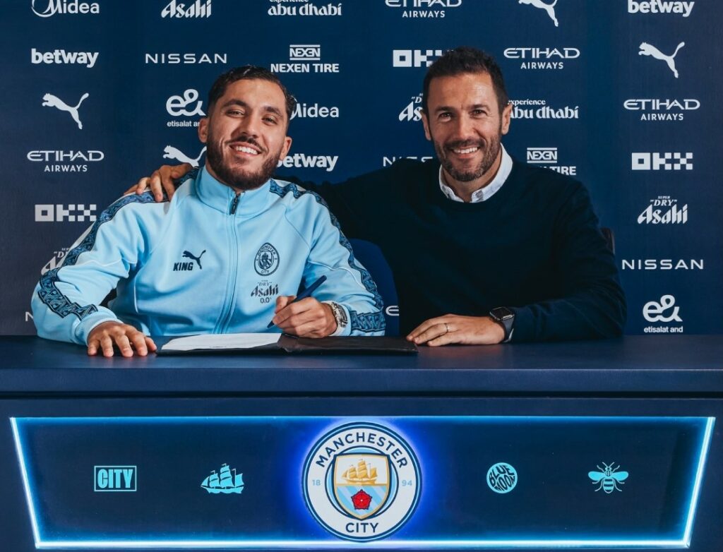 Rayan Cherki firma por cinco años con el Manchester City desde Lyon