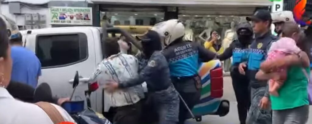 Santo Domingo Control del comercio informal genera tensiones en la avenida 29 de Mayo