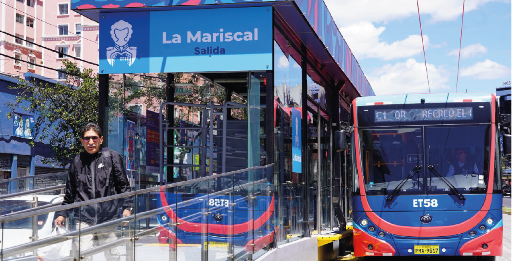 Tarjeta ciudad liderará nuevo sistema de pago en transporte de Quito