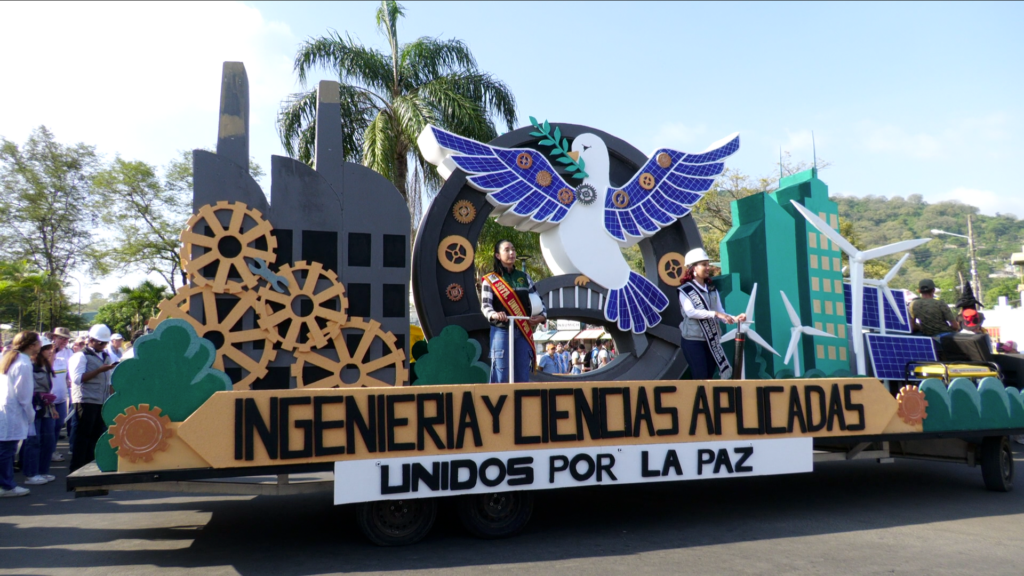 UTM inicia actividades por el 71.º Aniversario con un vibrante pregón