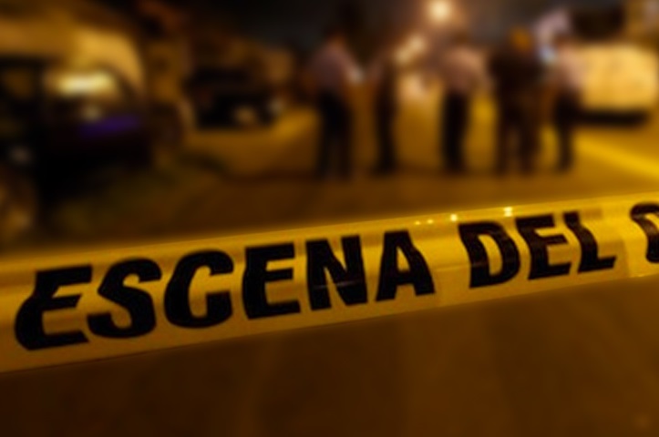 Un hombre asesinado de varios disparos la noche de este lunes 23 de junio dejó un ataque armado en una farmacia.