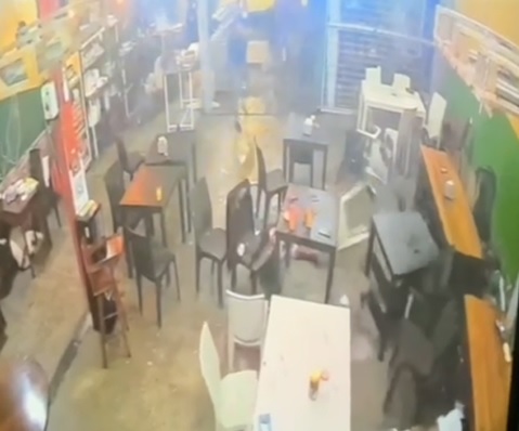 Video revela el brutal ataque en el que fue asesinado el abogado Santiago Rodríguez en El Carmen