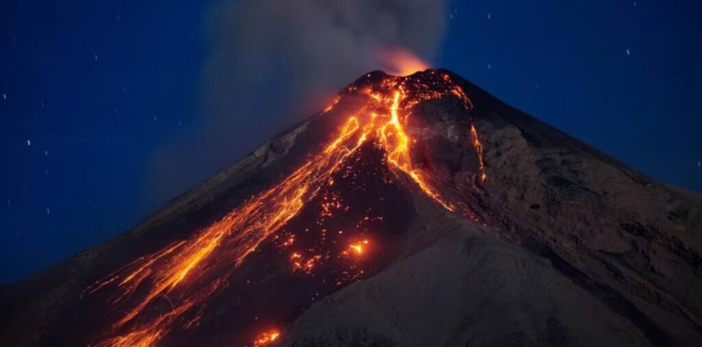 Volcán de Fuego en Guatemala