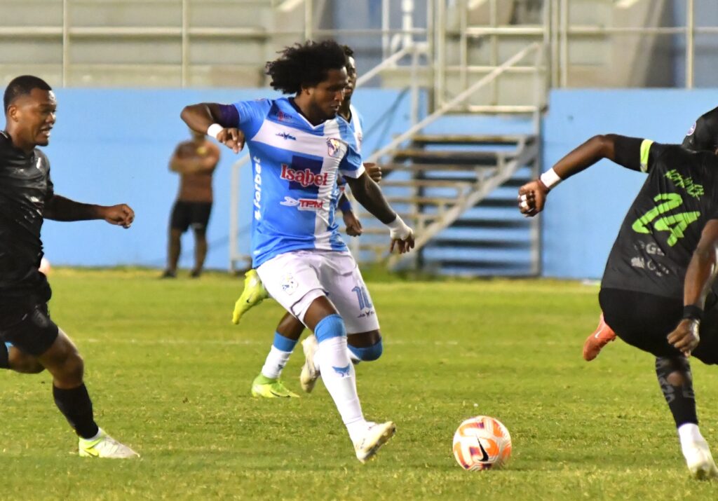 Christian Alemán, jugador del Manta FC