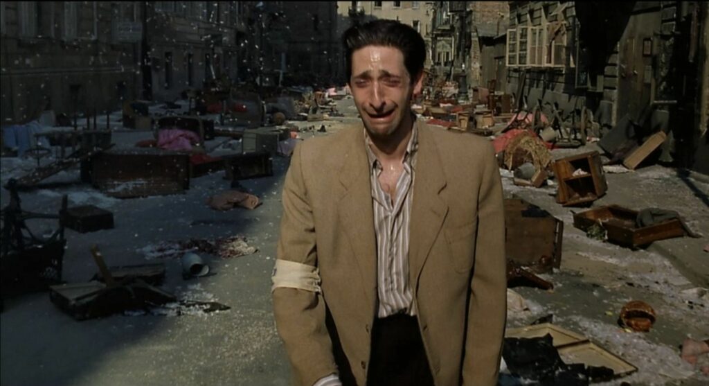 Al año siguiente del estreno de El pianista, Adrien Brody recibió el Oscar a Mejor actor por su interpretación de Szpilman.