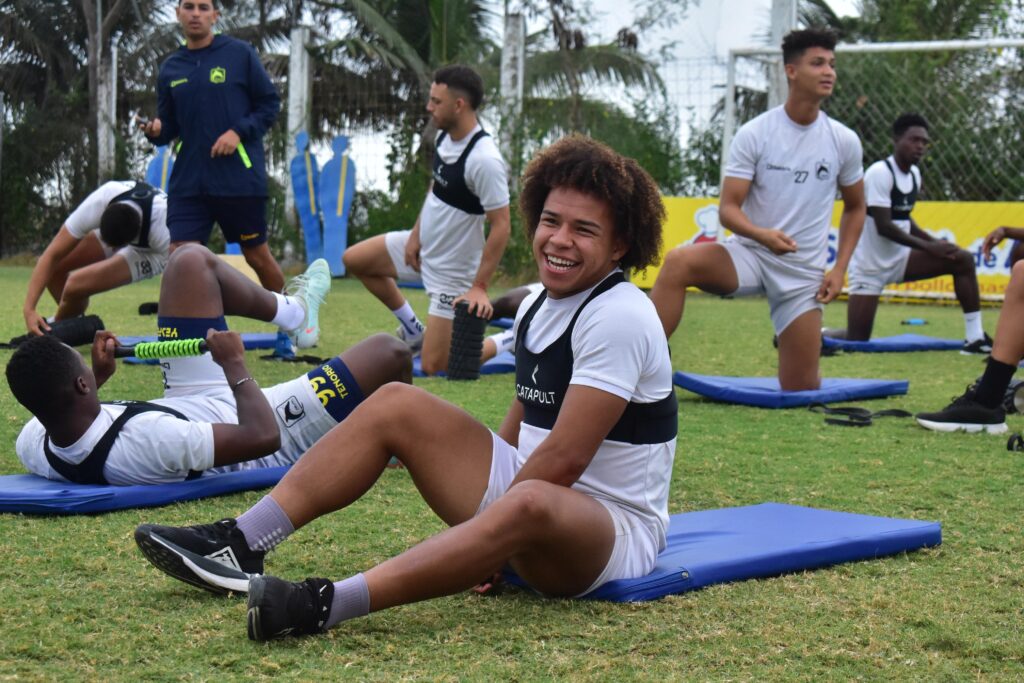 Érick Mendoza, estará liderando la delantera de Delfín SC ante Mushuc Runa.
