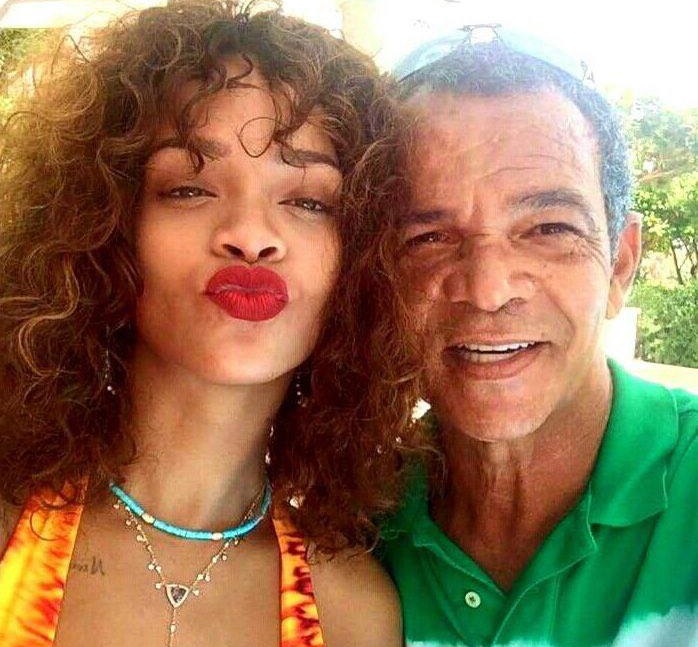 El padre de Rihanna muere a los 70 años: así fue su relación con la cantante