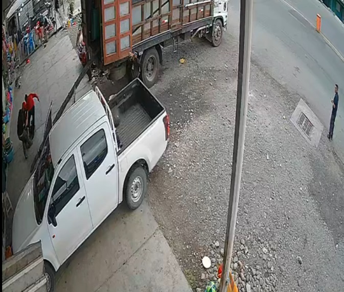 “¡Ayúdenme, Dios mío!” comerciante se resistió a secuestro en Fumisa