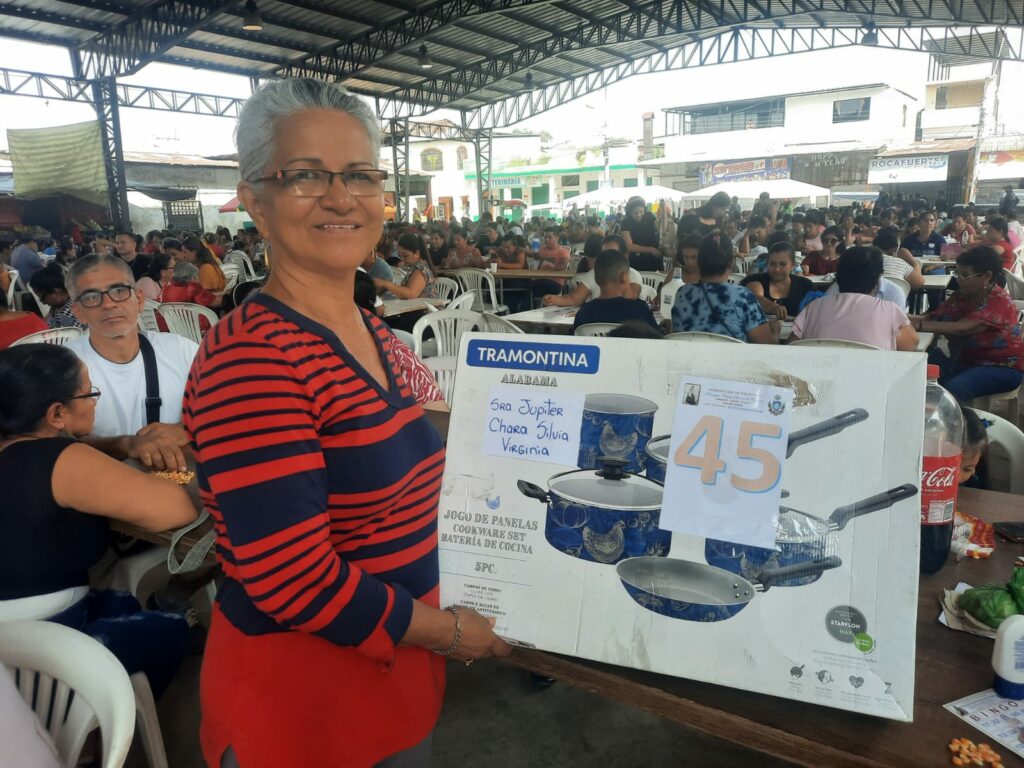 ¡Una vaca y más premios te esperan en el bingo de Rocafuerte!