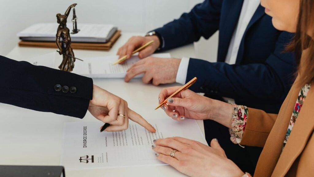 ¿Por qué julio es el mes en el que más se registran divorcios en Ecuador, de acuerdo al INEC? (Pexels).