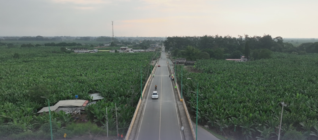 MTOP habilita provisionalmente tránsito en puente Unión Colombiana en El Oro
