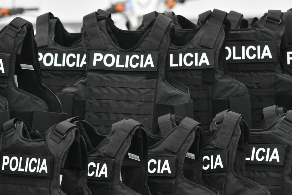 Asesinan a un cabo segundo de la Policía en el norte de Quito: hallan su cuerpo con múltiples impactos de bala