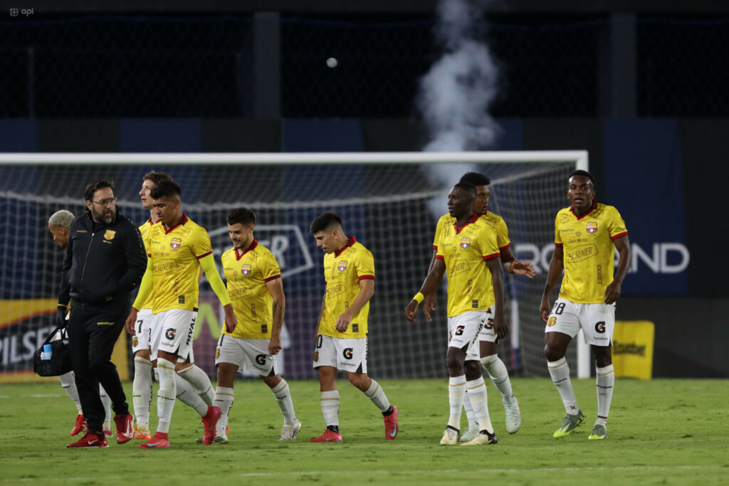 FIFA sanciona a Barcelona SC con prohibición de fichajes. FOTO: API.