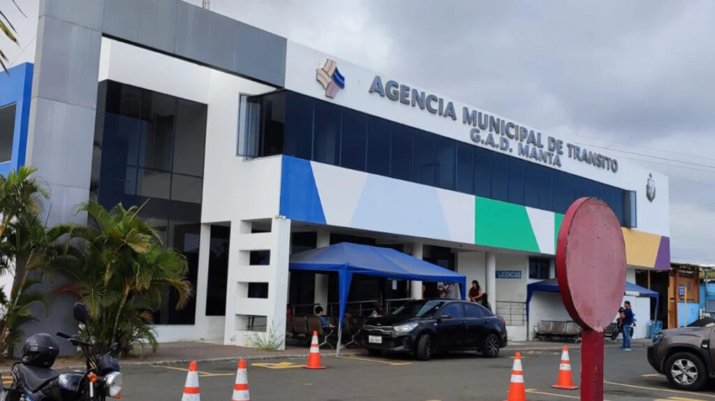 Varios funcionarios de la Agencia Municipal de Tránsito es investigada por la Fiscalía.