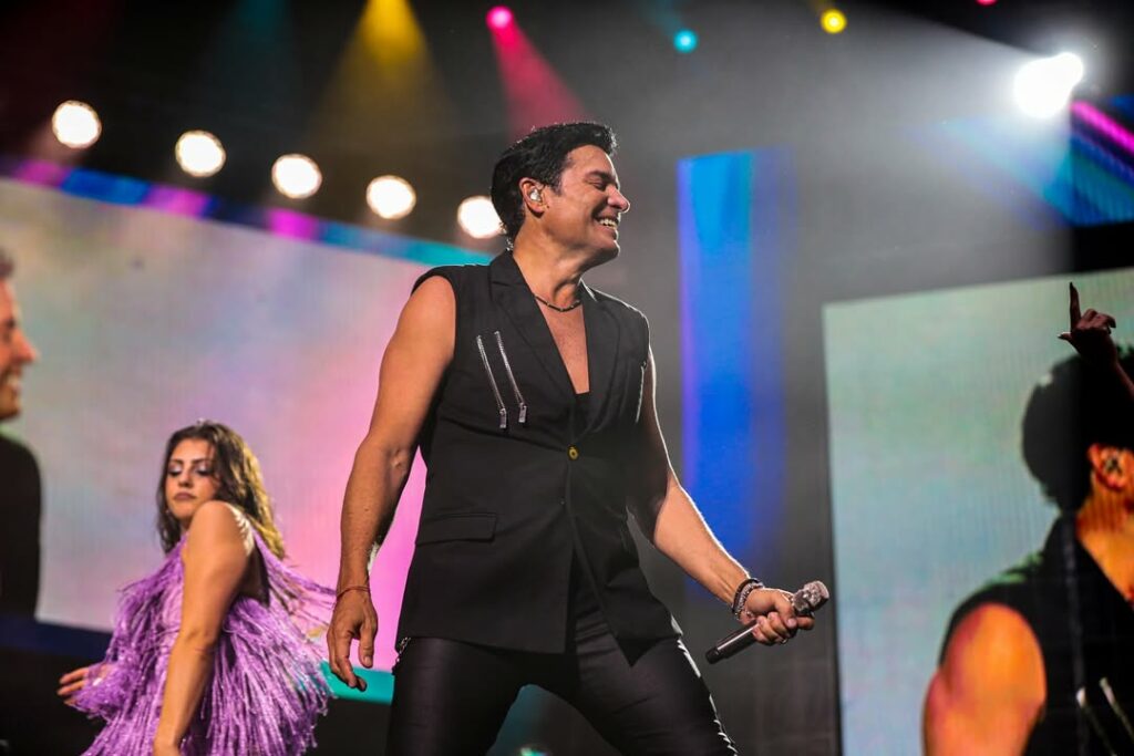 ¡Empieza la cuenta regresiva! Solo faltan días para que Chayanne brille en Ecuador con "Bailemos Otra Vez Tour"
