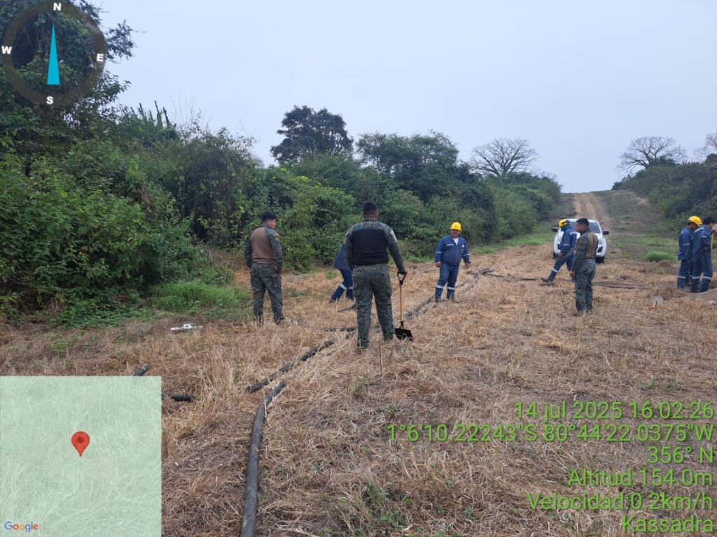 Militares descubrieron perforaciones en el poliducto desde donde robaban combustible.
