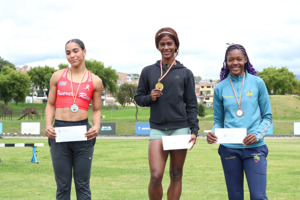Anahí Suárez brilla con triple oro en el Grand Prix Richard Boroto 2025