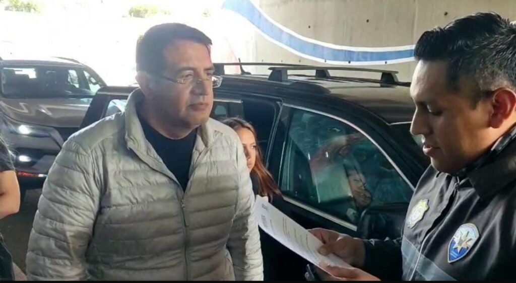 Asamblea Nacional exhorta a Santiago Díaz a renunciar por investigación de violación
