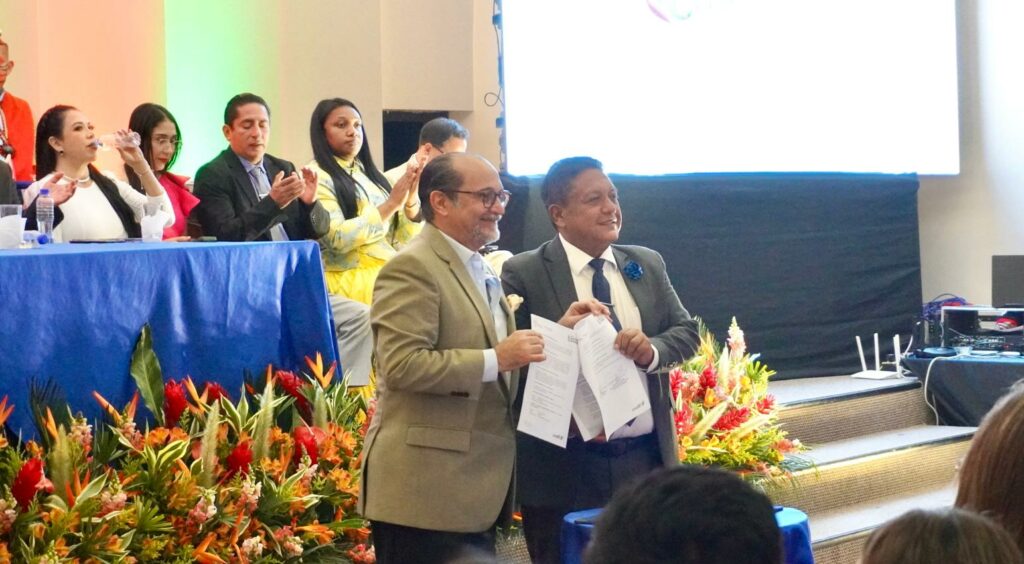 Avances en infraestructura y educación marcan el aniversario del cantón Santo Domingo