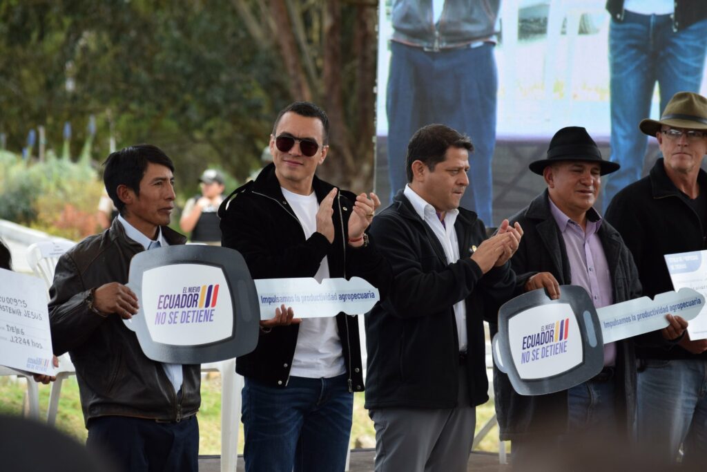 Azogues recibe apoyo gubernamental para el desarrollo agrícola y pecuario