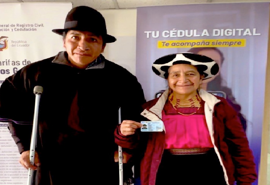 Ciudadano Kichwa Saraguro actualiza cédula de identidad en Loja con autoidentificación cultural